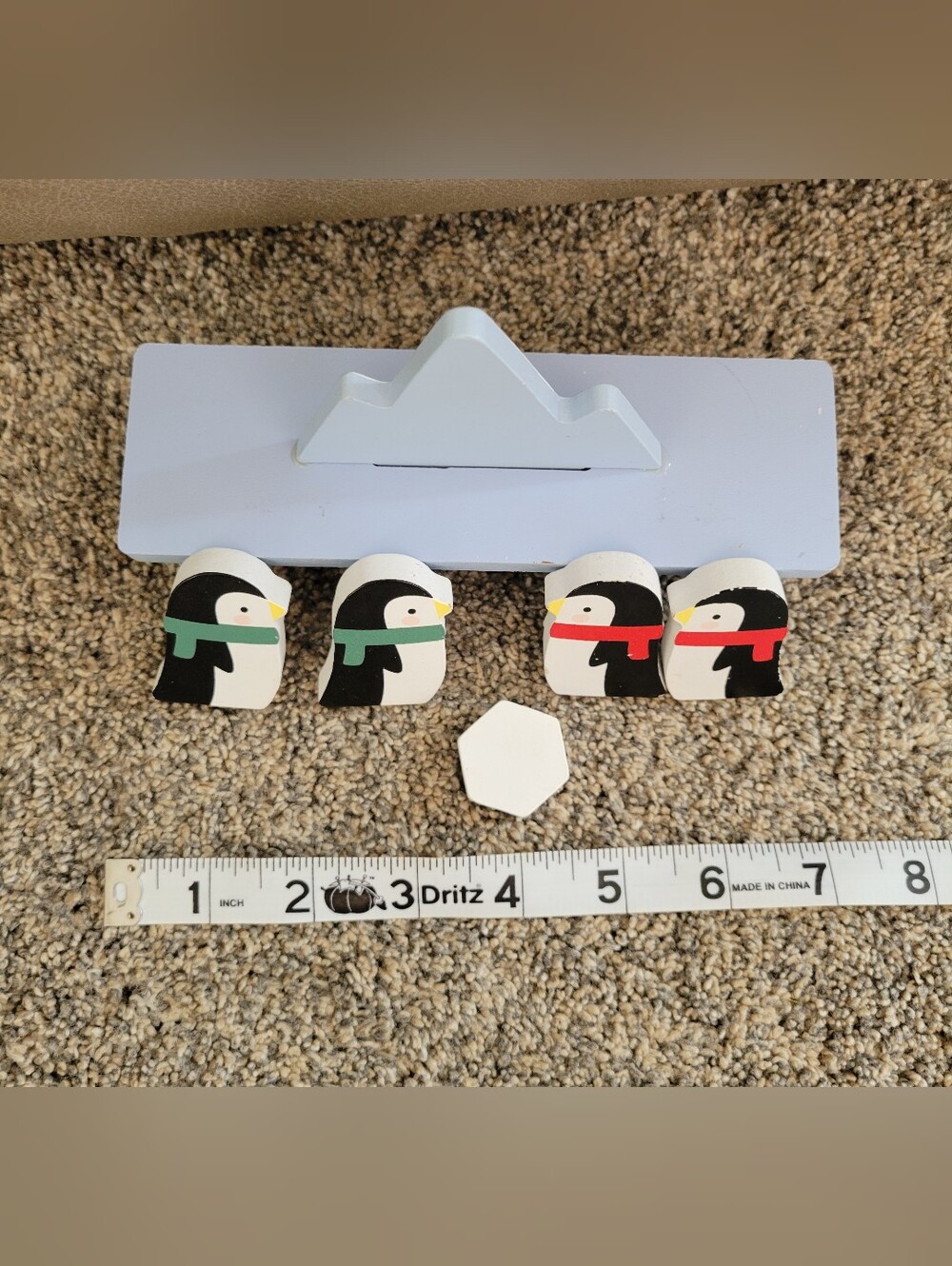 Balancing penguins